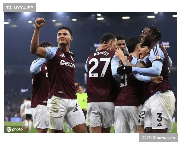 沃特金斯与拉什福德组成维拉锋线 高效反击成制胜法宝